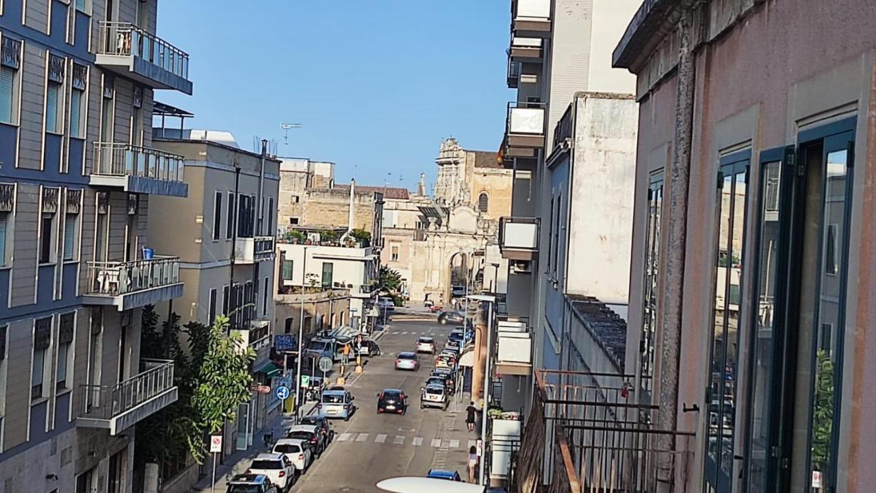 Dimora Rudiae Lecce Bed & Breakfast Exterior photo