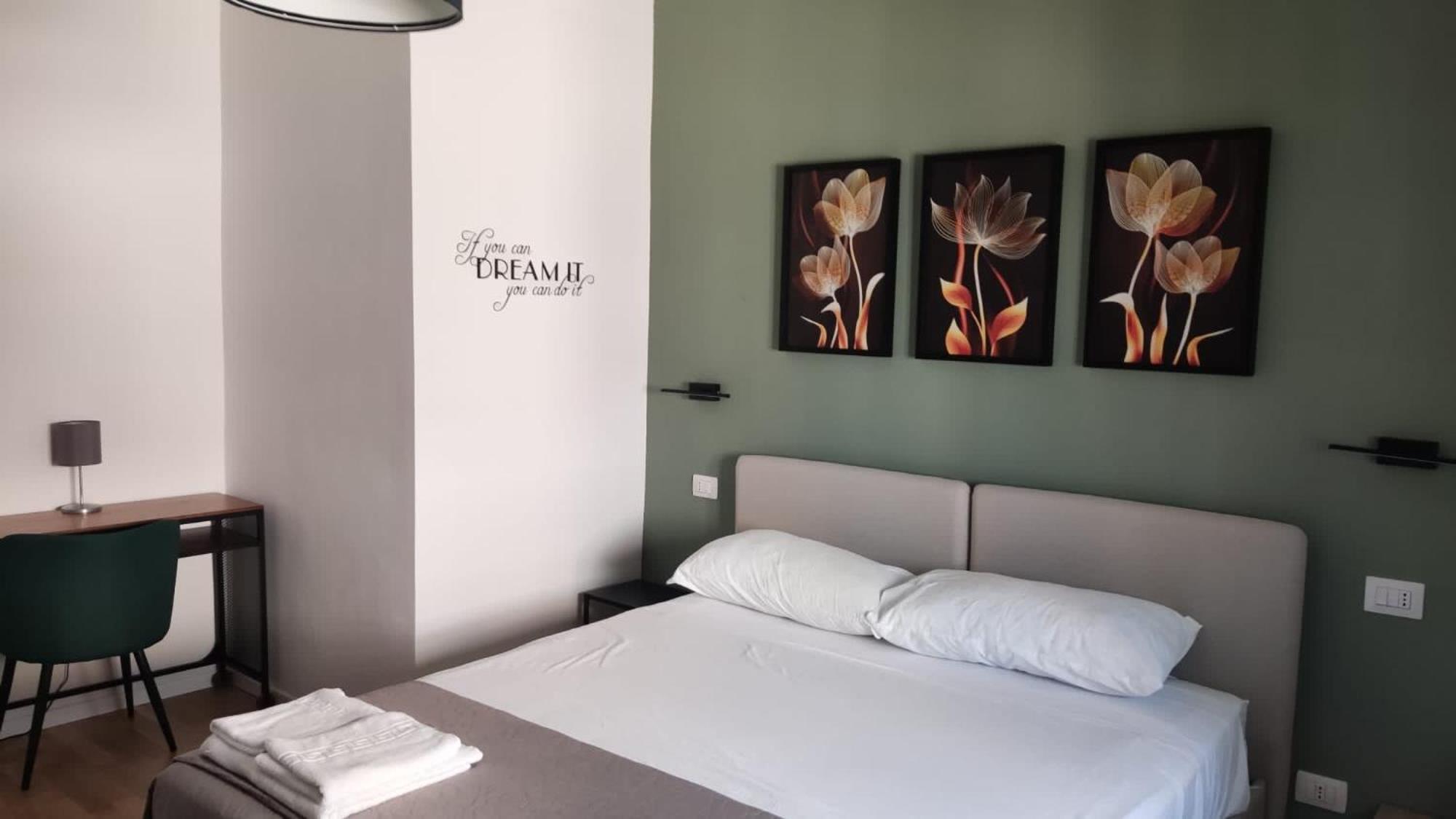 Dimora Rudiae Lecce Bed & Breakfast Exterior photo