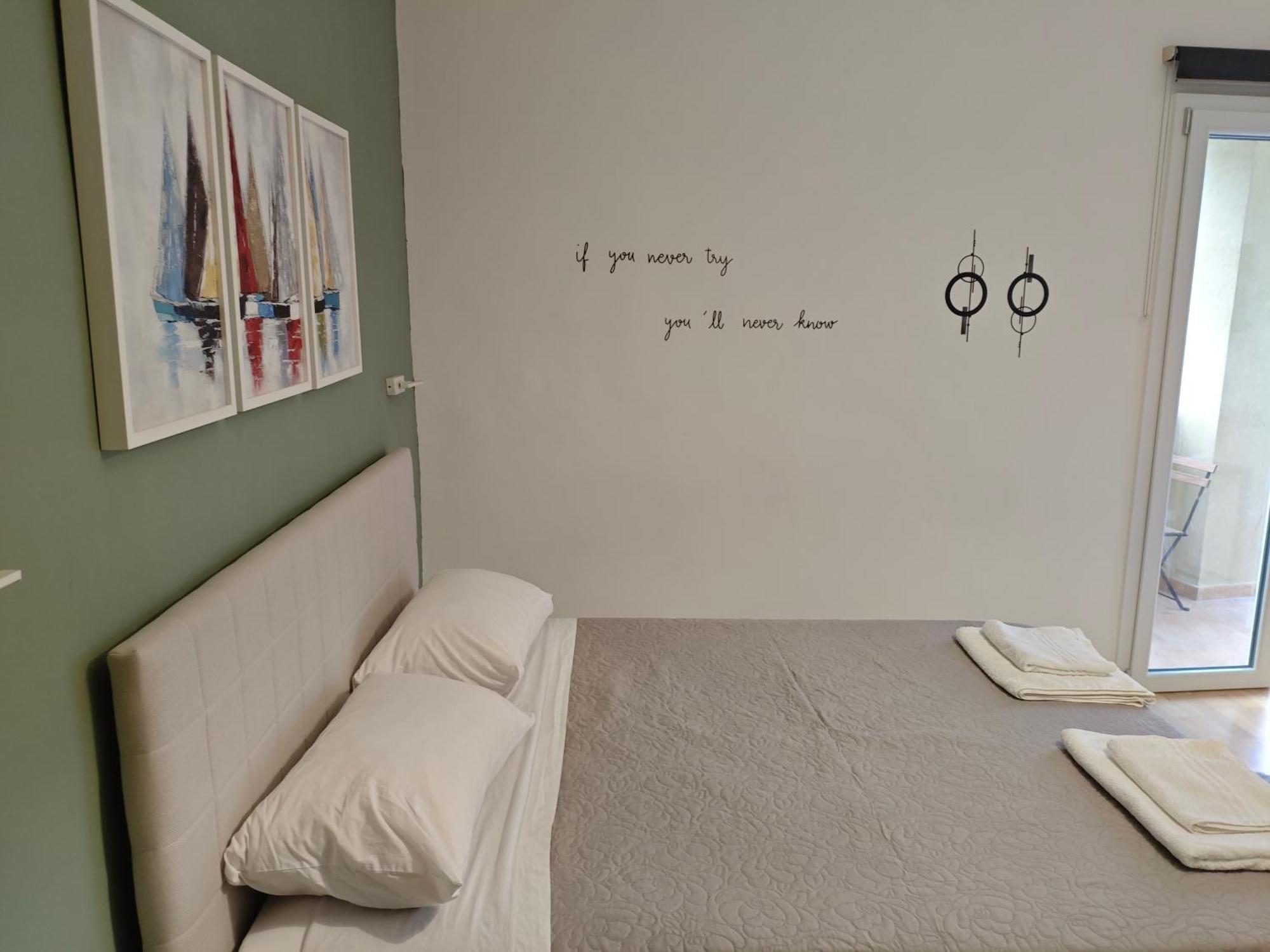 Dimora Rudiae Lecce Bed & Breakfast Exterior photo